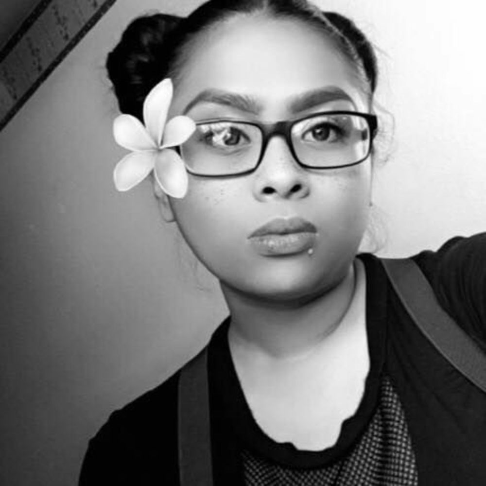 Meet your Posher, Cindy